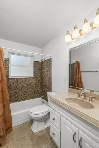 $149,900 | 10409 Gardo Court, St. Louis, MO 63137