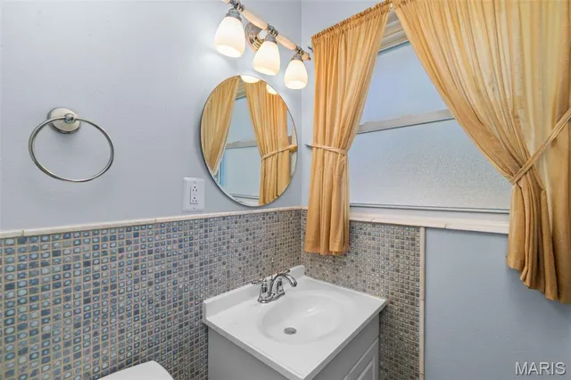 $149,900 | 10409 Gardo Court, St. Louis, MO 63137