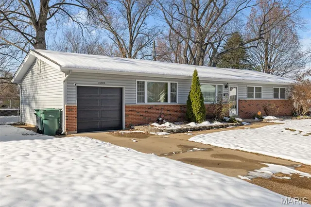 $149,900 | 10409 Gardo Court, St. Louis, MO 63137
