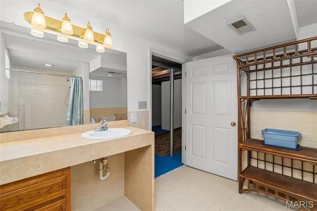 $149,900 | 10409 Gardo Court, St. Louis, MO 63137