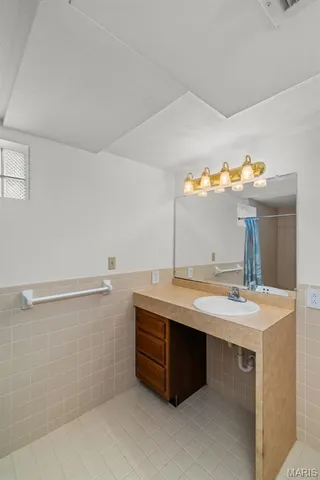 $149,900 | 10409 Gardo Court, St. Louis, MO 63137