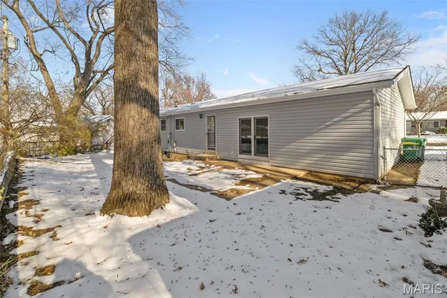 $149,900 | 10409 Gardo Court, St. Louis, MO 63137