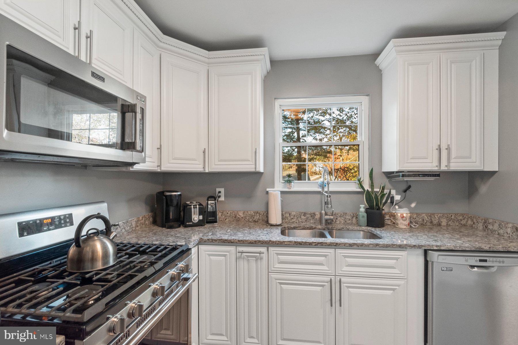 506 Valleywood Road Millersville, MD 21108 - Photo 11 of 38