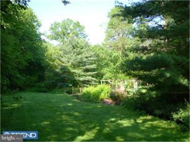 418 Creek Road Moorestown, NJ 08057 - Photo 10 of 12 Gallery Image 10