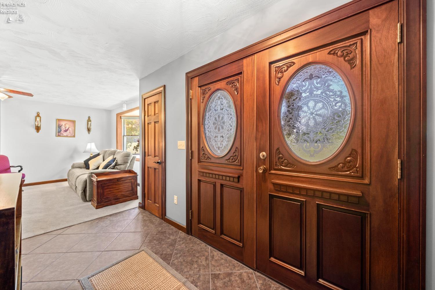 1794 Graham Road Willard, OH 44890 - Photo 15 of 49 Gallery Image 15