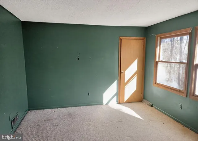 $159,000 | 1030 Dogwood Lane, Roaring Spring, PA 16673