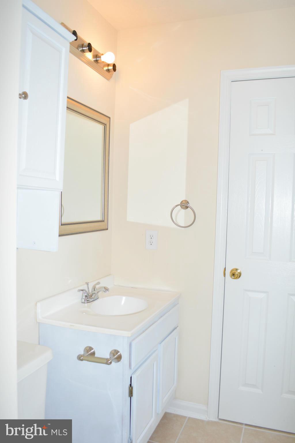 491 Joans Quadrangle Road Front Royal, VA 22630 - Photo 25 of 30 Bath (Master)