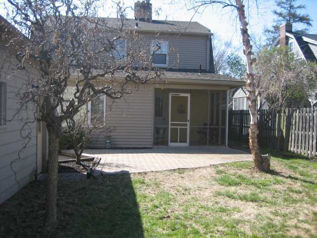 1890 North Devon Road Columbus, OH 43212 - Photo 13 of 14
