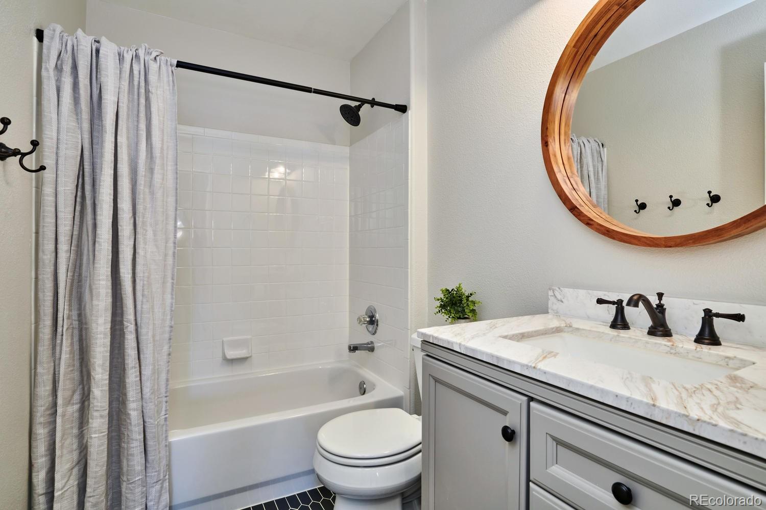 10337 South Rotherwood Circle Highlands Ranch, CO 80130 - Photo 28 of 39 Gallery Image 28