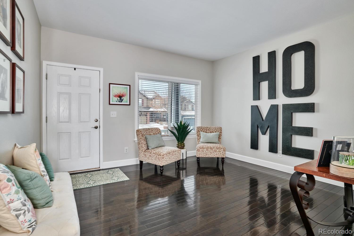 10337 South Rotherwood Circle Highlands Ranch, CO 80130 - Photo 6 of 39 Gallery Image 6