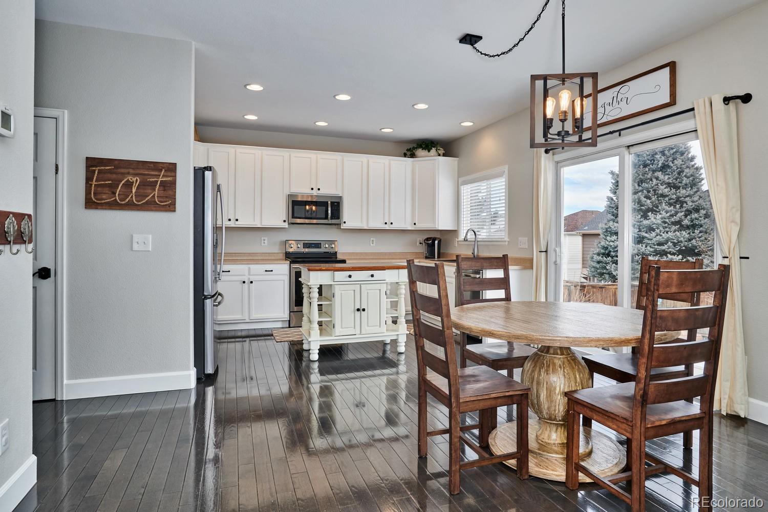 10337 South Rotherwood Circle Highlands Ranch, CO 80130 - Photo 7 of 39 Gallery Image 7