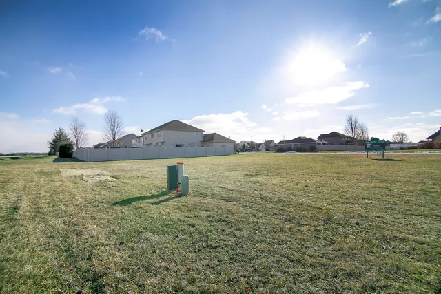 $50,000 | 471 Spring Park Loop, Bourbonnais, IL 60914