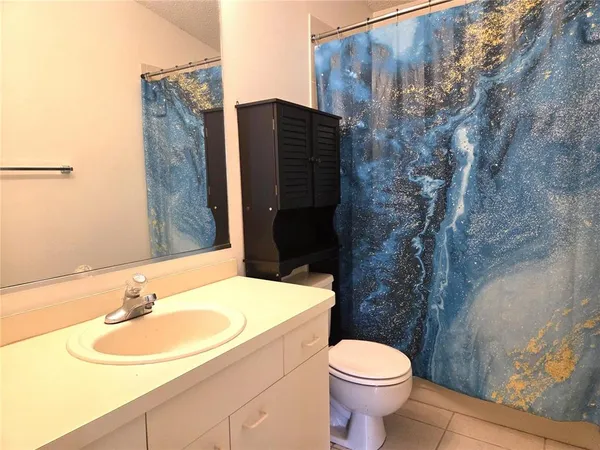 $2,300 | 739 Heathrow Avenue, Lady Lake, FL 32159
