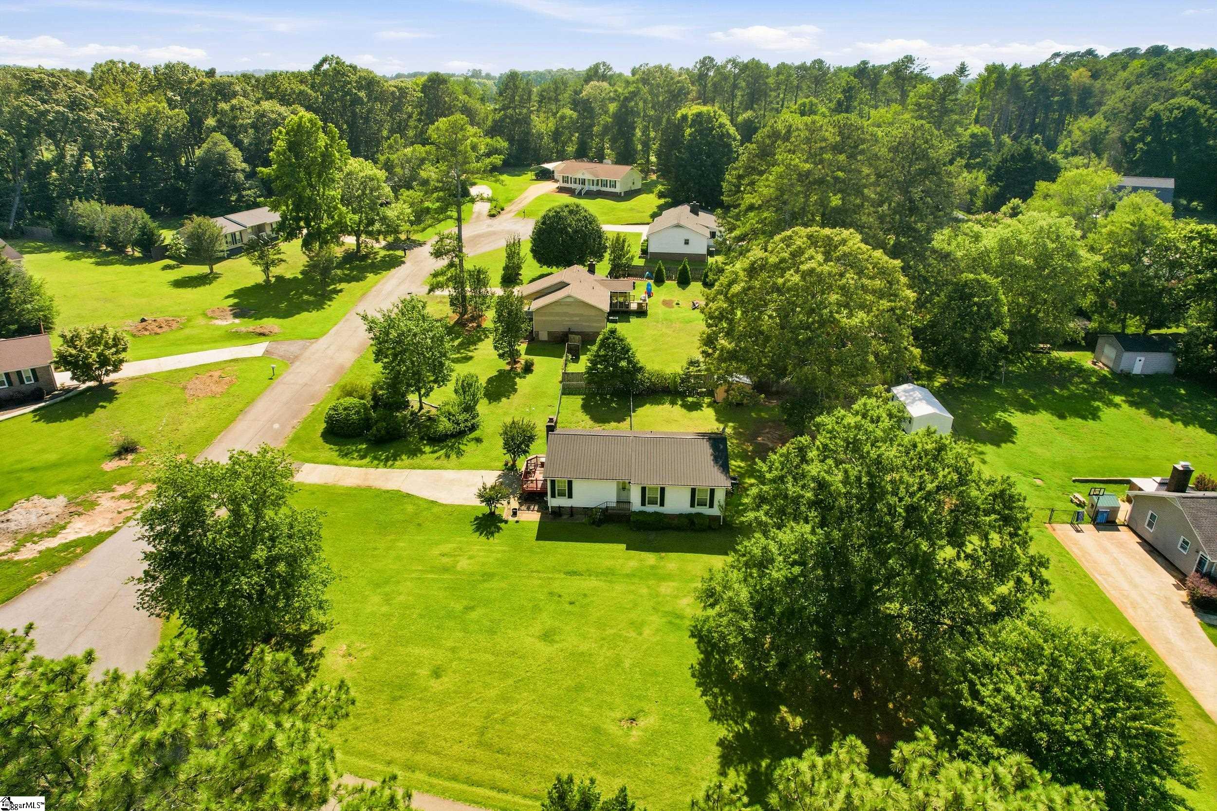 100 Elm Court Easley, SC 29642 - Photo 29 of 35