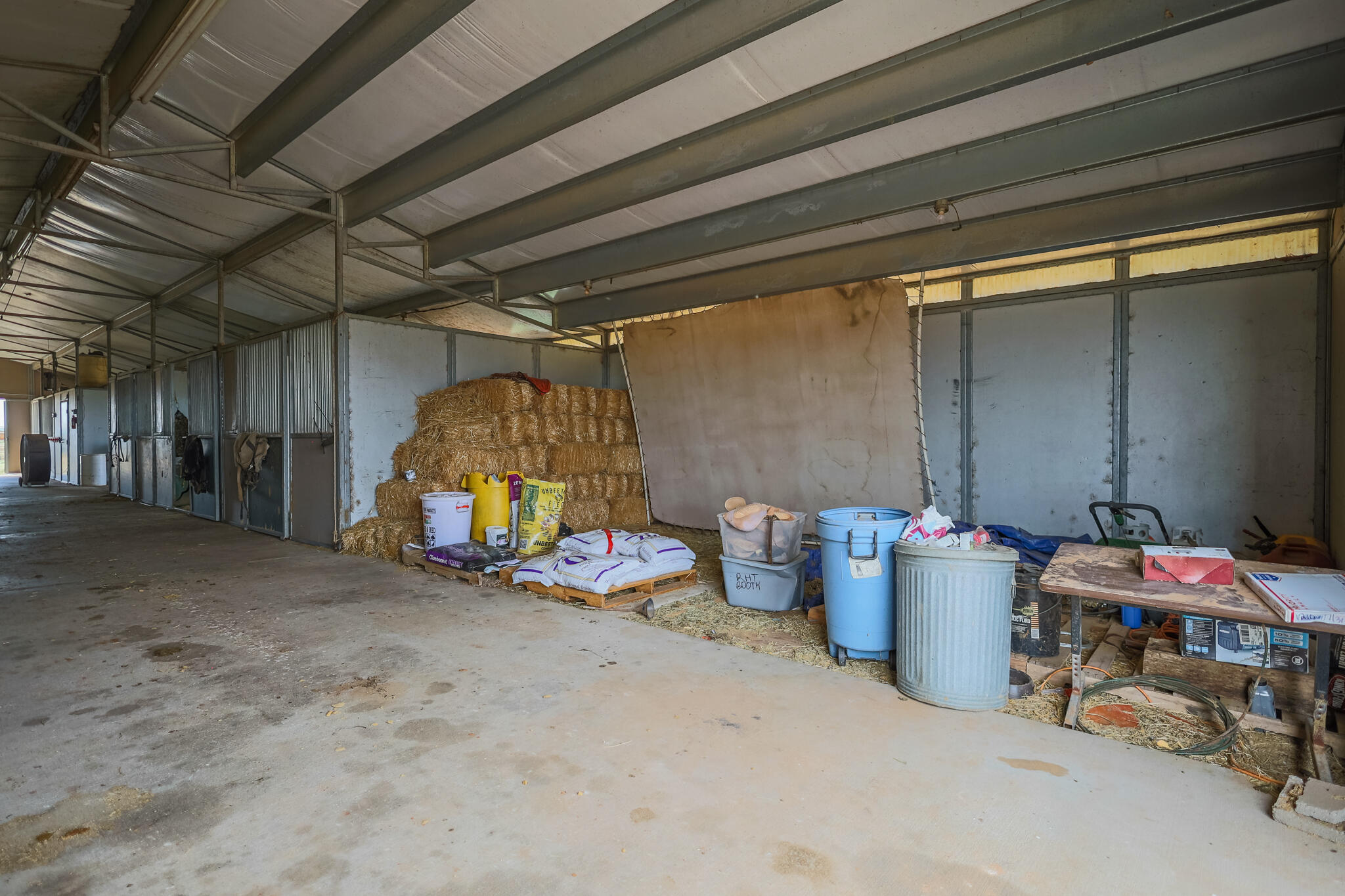 3401 East Regis Street Lubbock, TX 79403 - Photo 50 of 65 a room with furniture and a garage