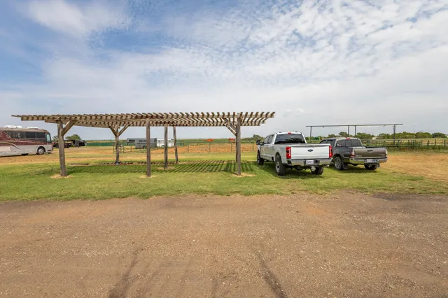 $675,000 | 3401 East Regis Street, Lubbock, TX 79403