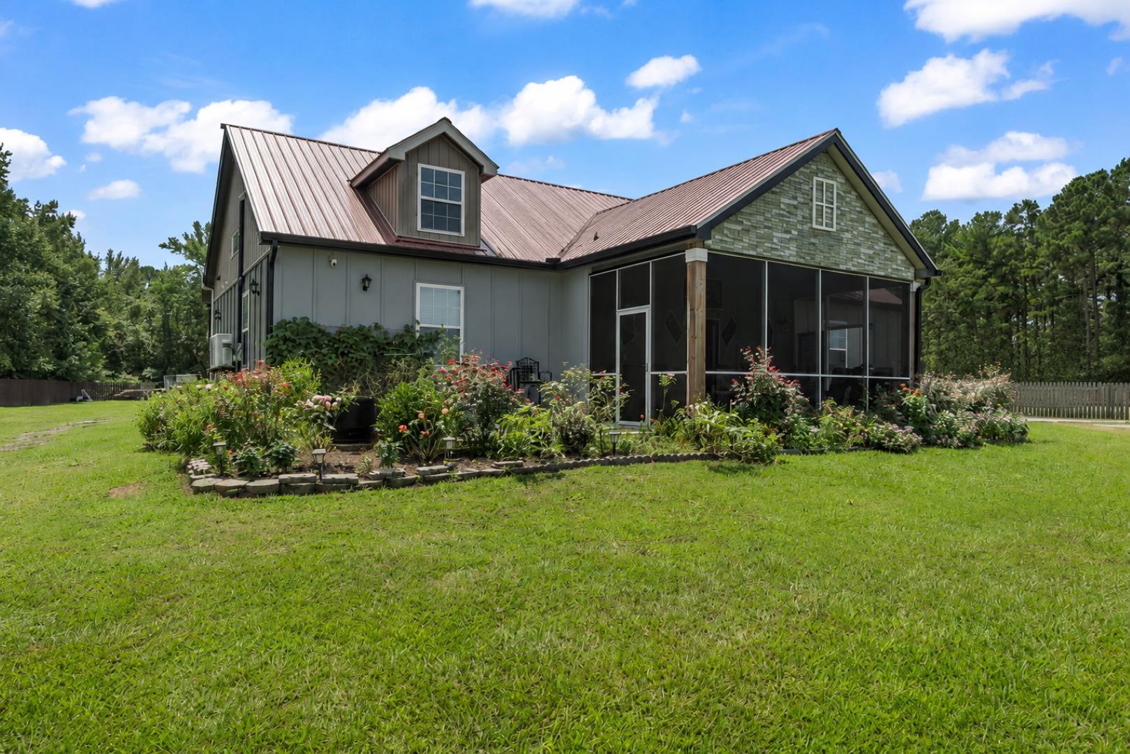 1170 Airport Road Loris, SC 29569 - Photo 2 of 48 Gallery Image 2