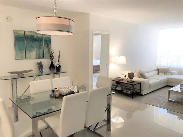 $4,200 | 10185 Collins Avenue, Unit 1509, Bal Harbour, FL 33154