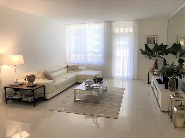 $4,200 | 10185 Collins Avenue, Unit 1509, Bal Harbour, FL 33154