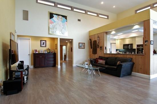 7211 Encina Lane Boca Raton, FL 33433 - Photo 9 of 12 Family Room