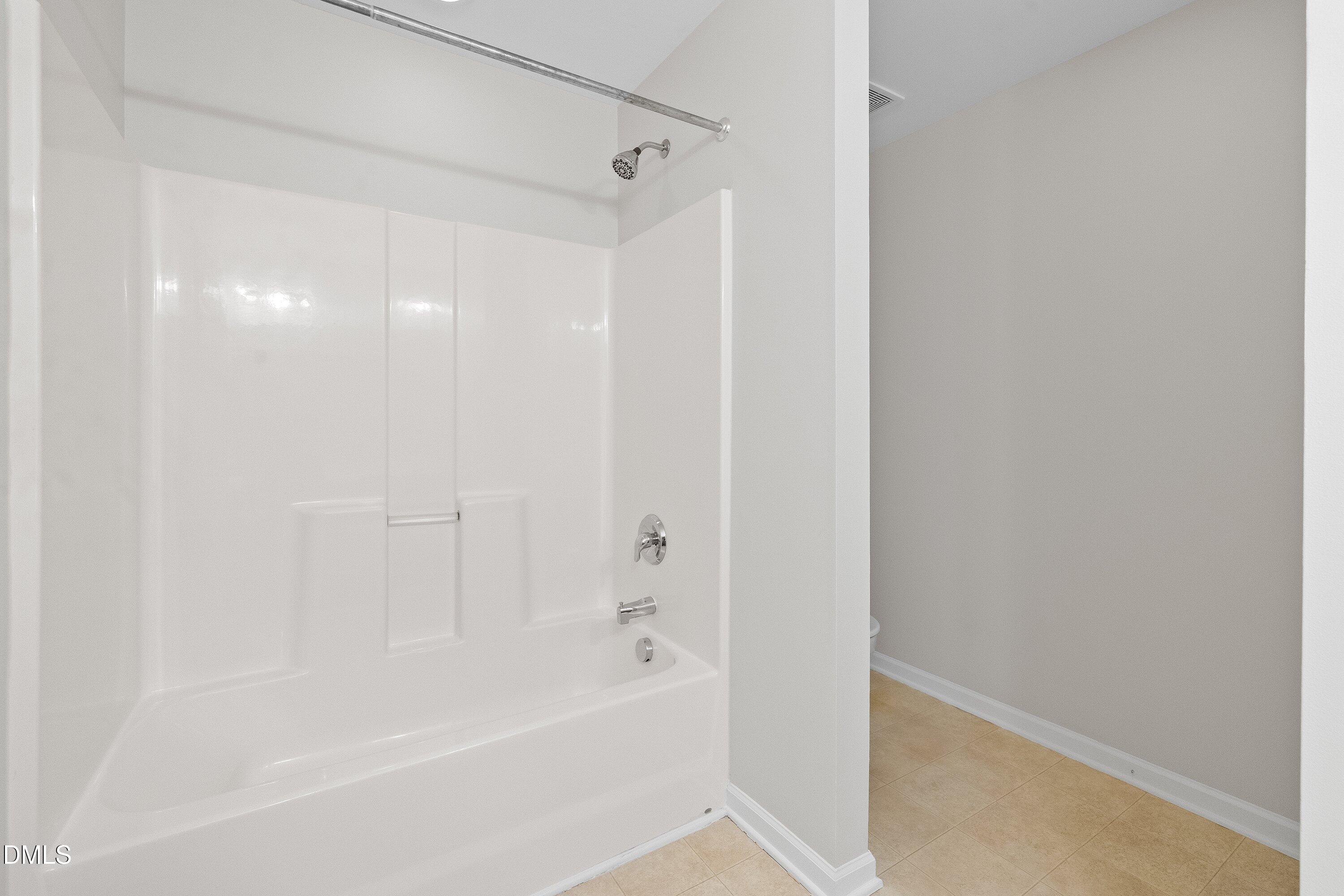 8507 Arboles Court Raleigh, NC 27613 - Photo 27 of 31 27-8507 Arboles Ct _1901