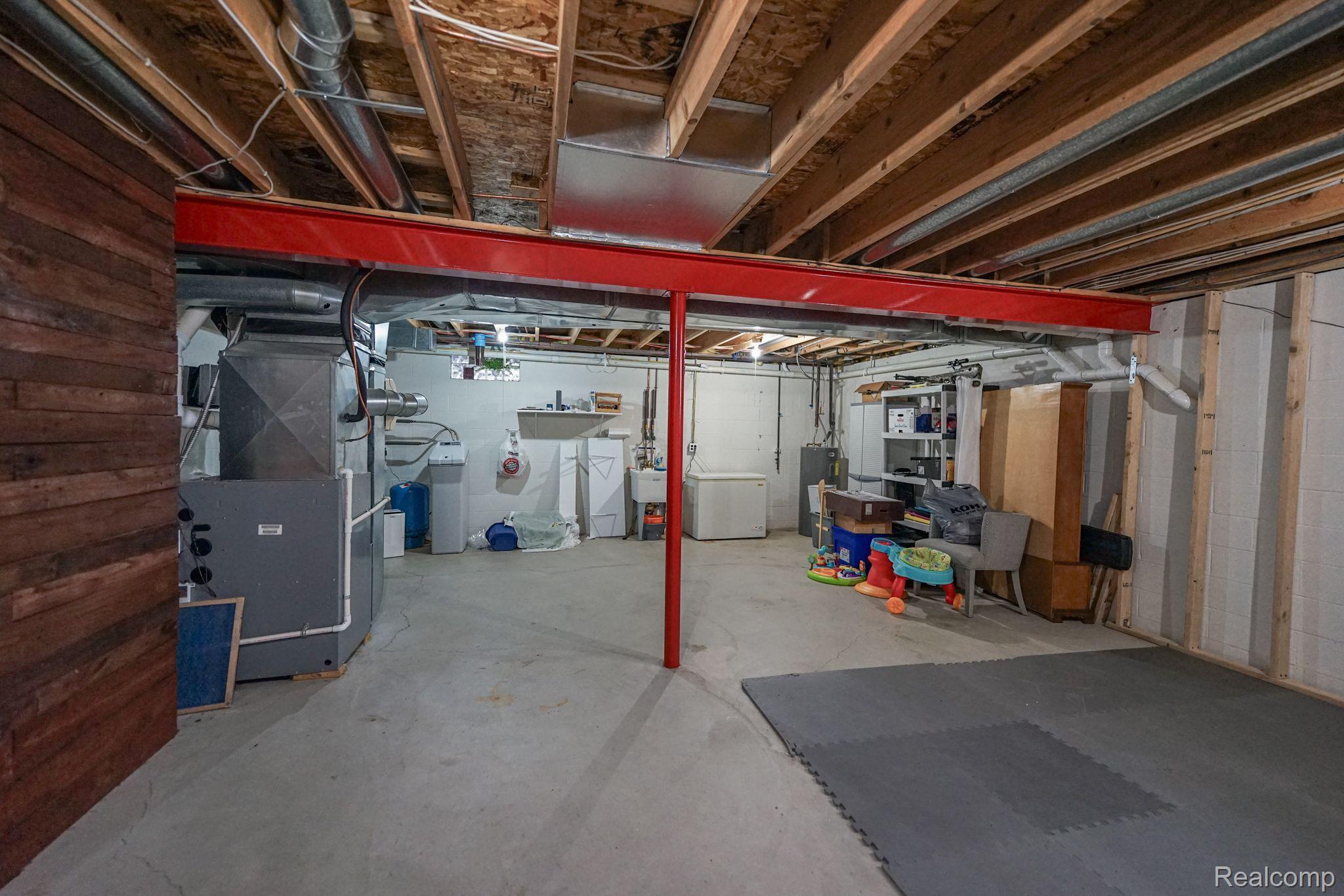 2528 North Lapeer Road Lapeer, MI 48446 - Photo 32 of 39 Gallery Image 32