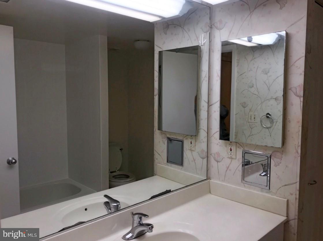 5501 Seminary Road, Unit 803S Falls Church, VA 22041 - Photo 13 of 17