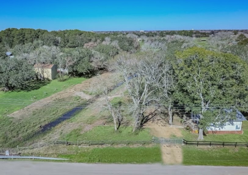 690 County Road 219 Angleton, TX 77515 - Photo 13 of 13