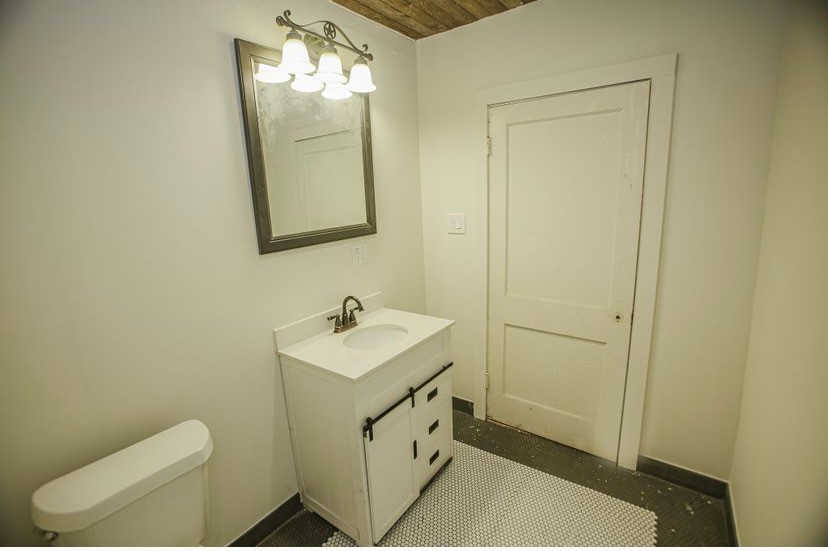 690 County Road 219 Angleton, TX 77515 - Photo 9 of 13