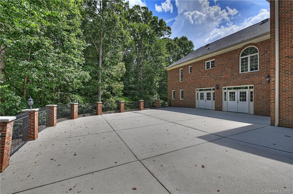 3500 Plantation Road Charlotte, NC 28270 - Photo 31 of 36 Gallery Image 31