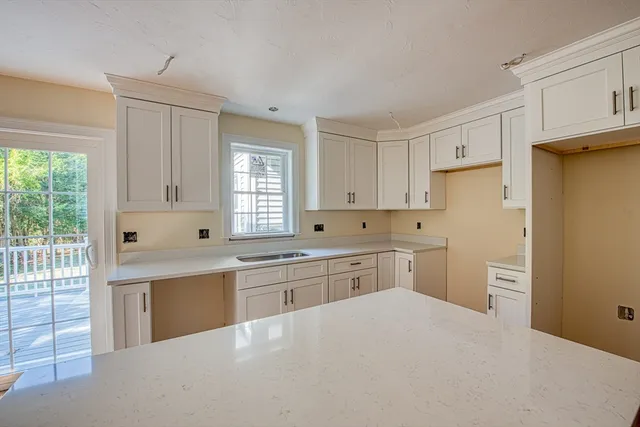 $659,900 | 7 North Winnifred Road, Brockton, MA 02301