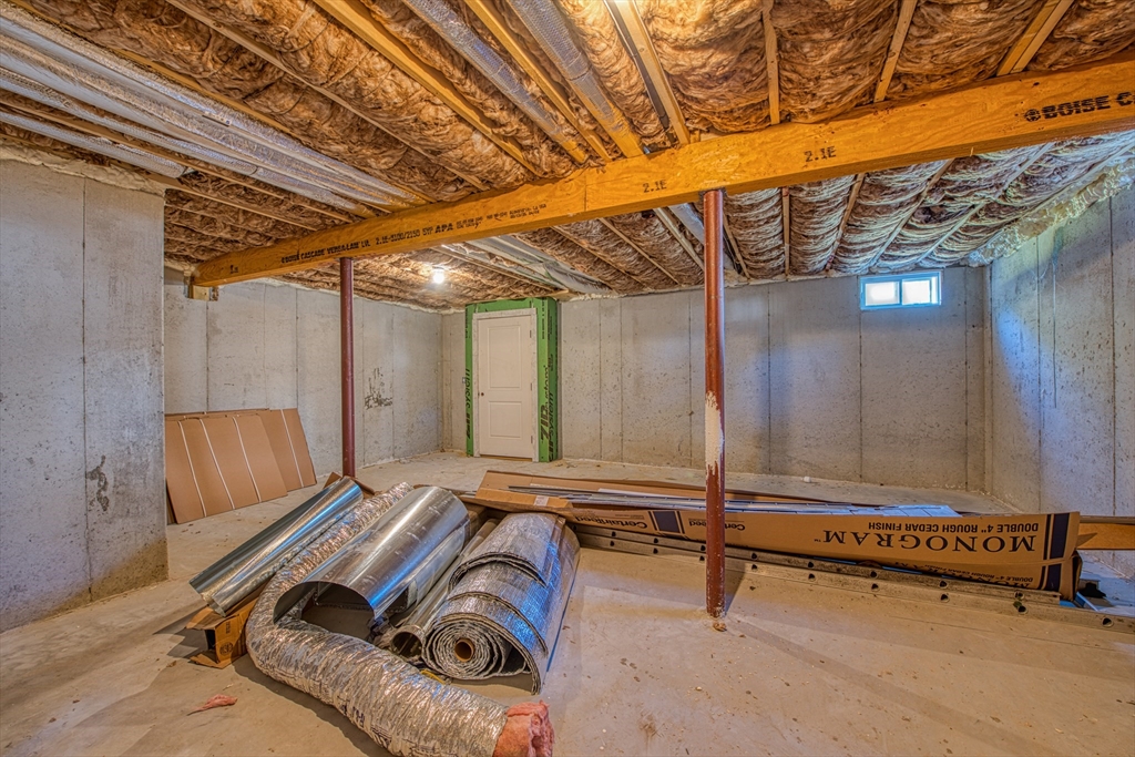 7 North Winnifred Road Brockton, MA 02301 - Photo 32 of 36