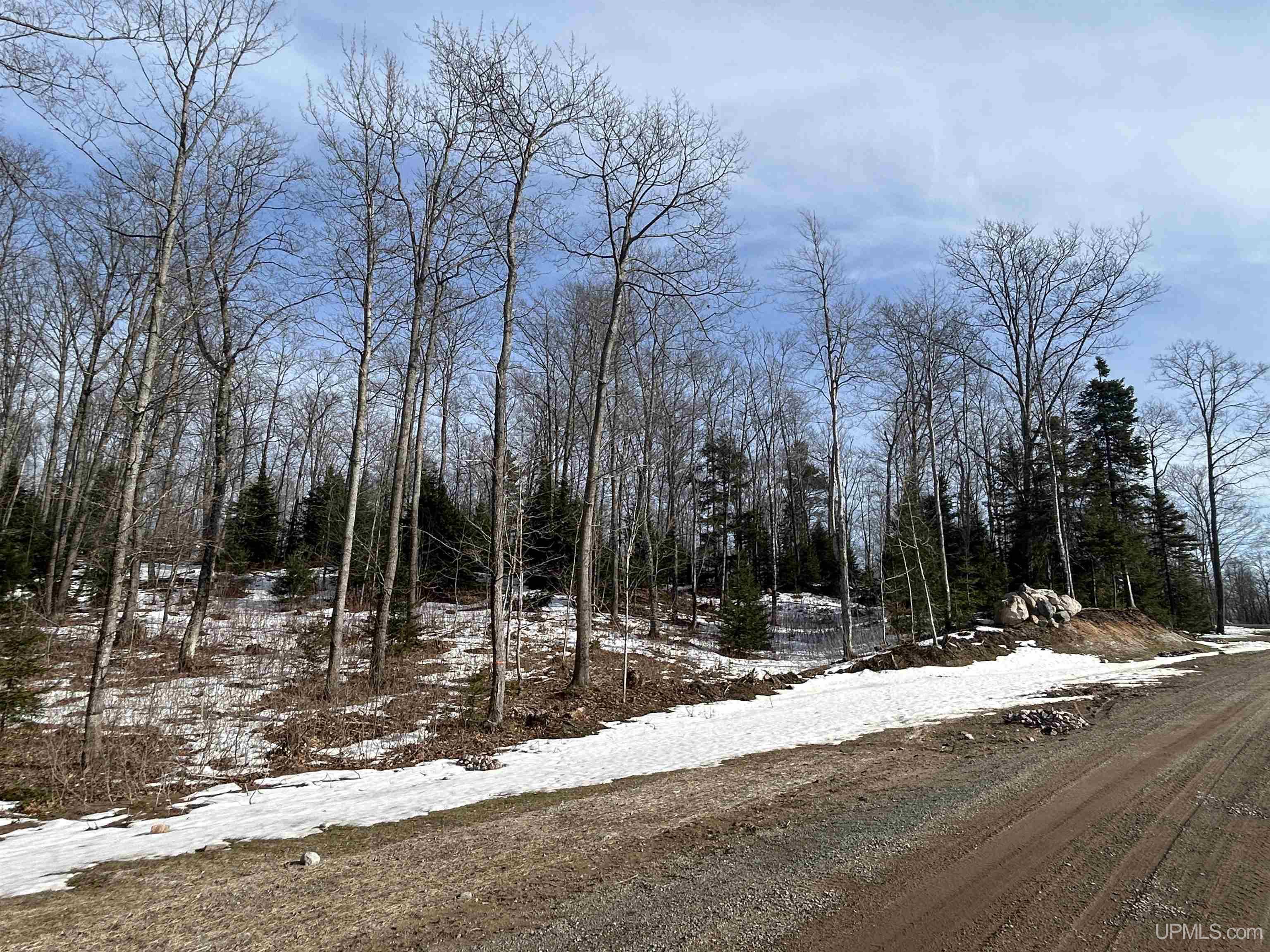1 B Bridgeview Lane Negaunee, MI 49866 - Photo 7 of 18