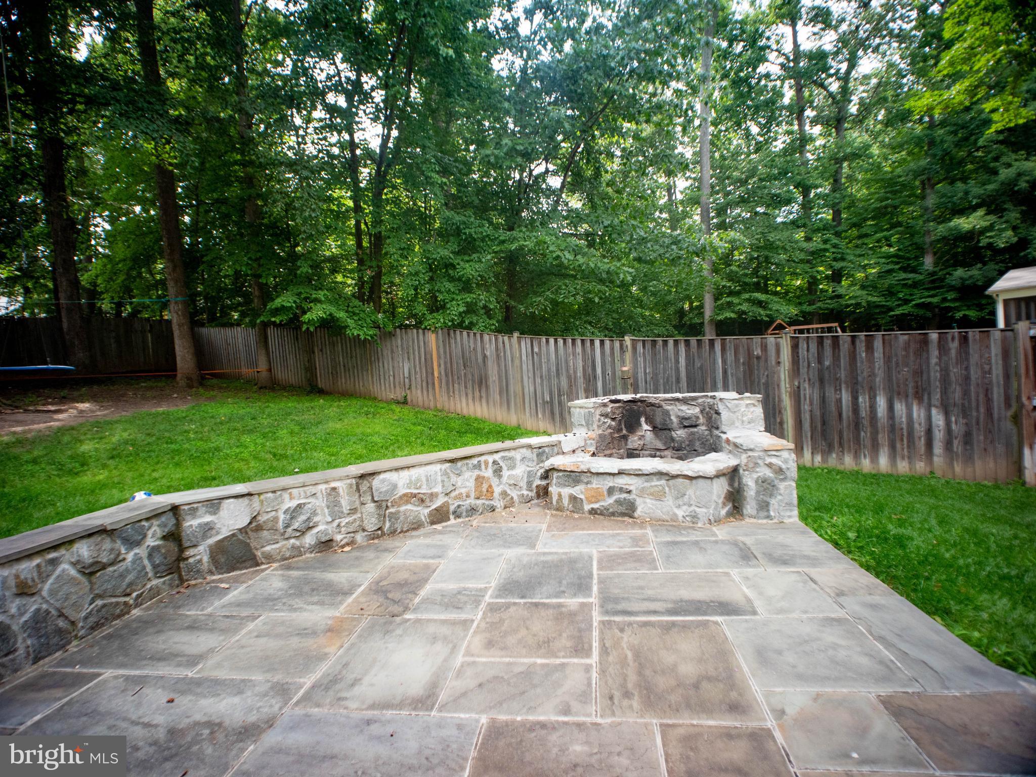 8304 Lindside Way Springfield, VA 22153 - Photo 21 of 25