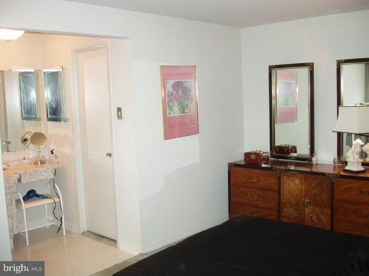 8426 Bridle Road Philadelphia, PA 19111 - Photo 15 of 24 Bedroom - Main