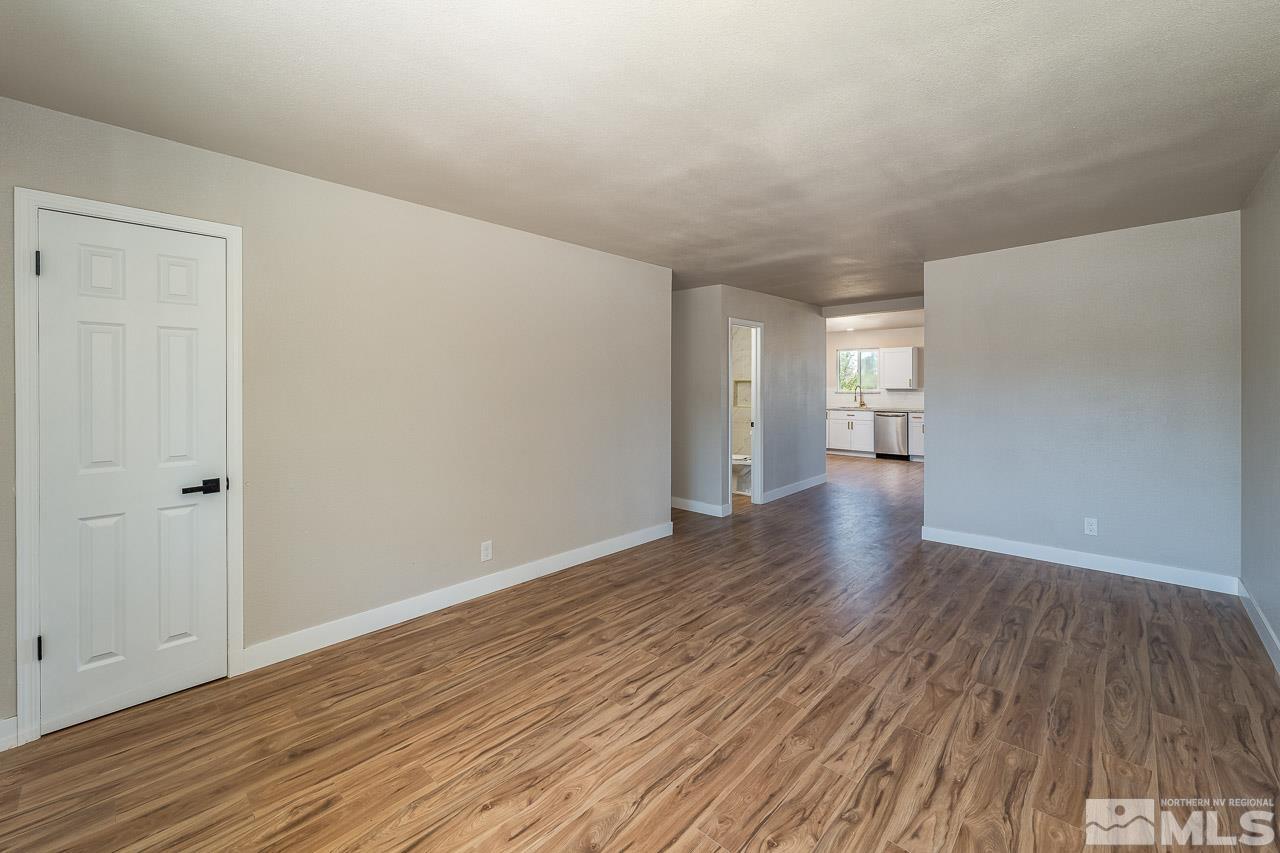 1202 Wilkinson Avenue Reno, NV 89502 - Photo 4 of 21 Photo 4