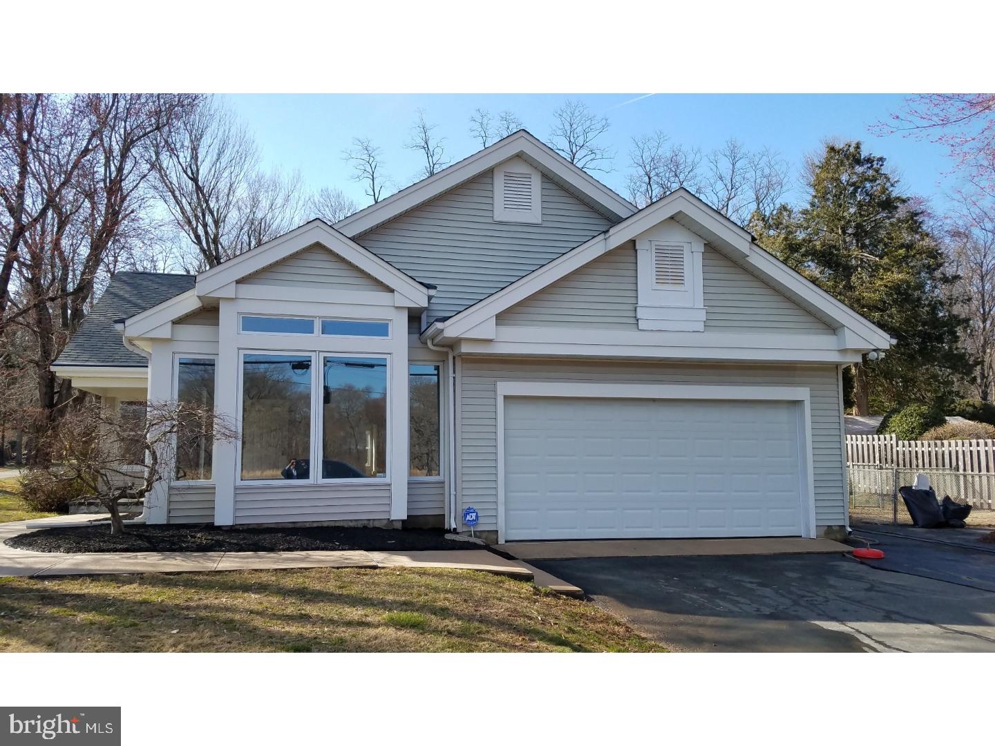 62 Wilburtha Road Trenton, NJ 08628 - Photo 3 of 23