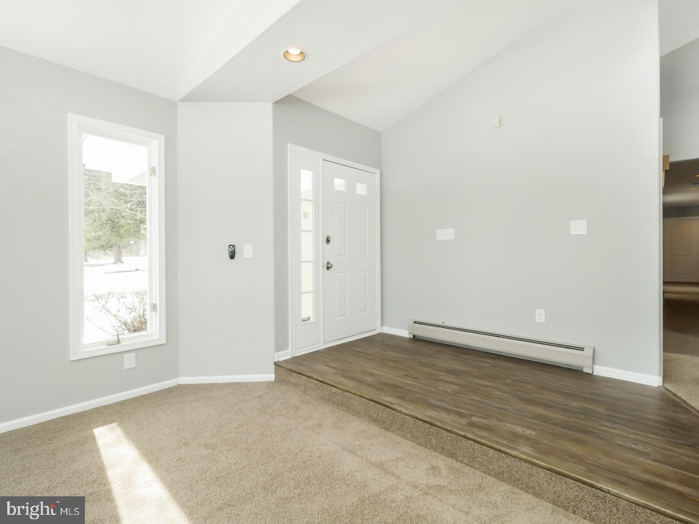 62 Wilburtha Road Trenton, NJ 08628 - Photo 10 of 23 Foyer