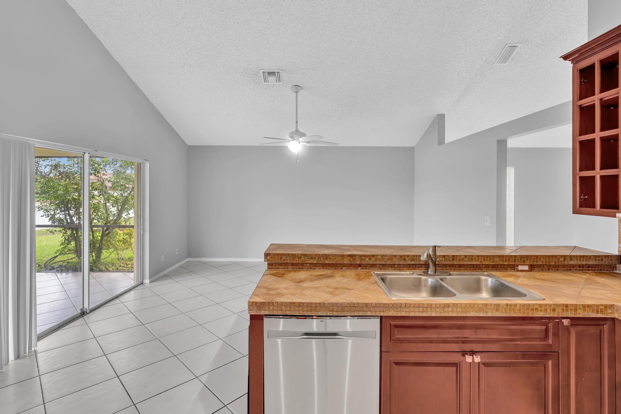 22492 Middletown Drive Boca Raton, FL 33428 - Photo 40 of 74 FPP00121
