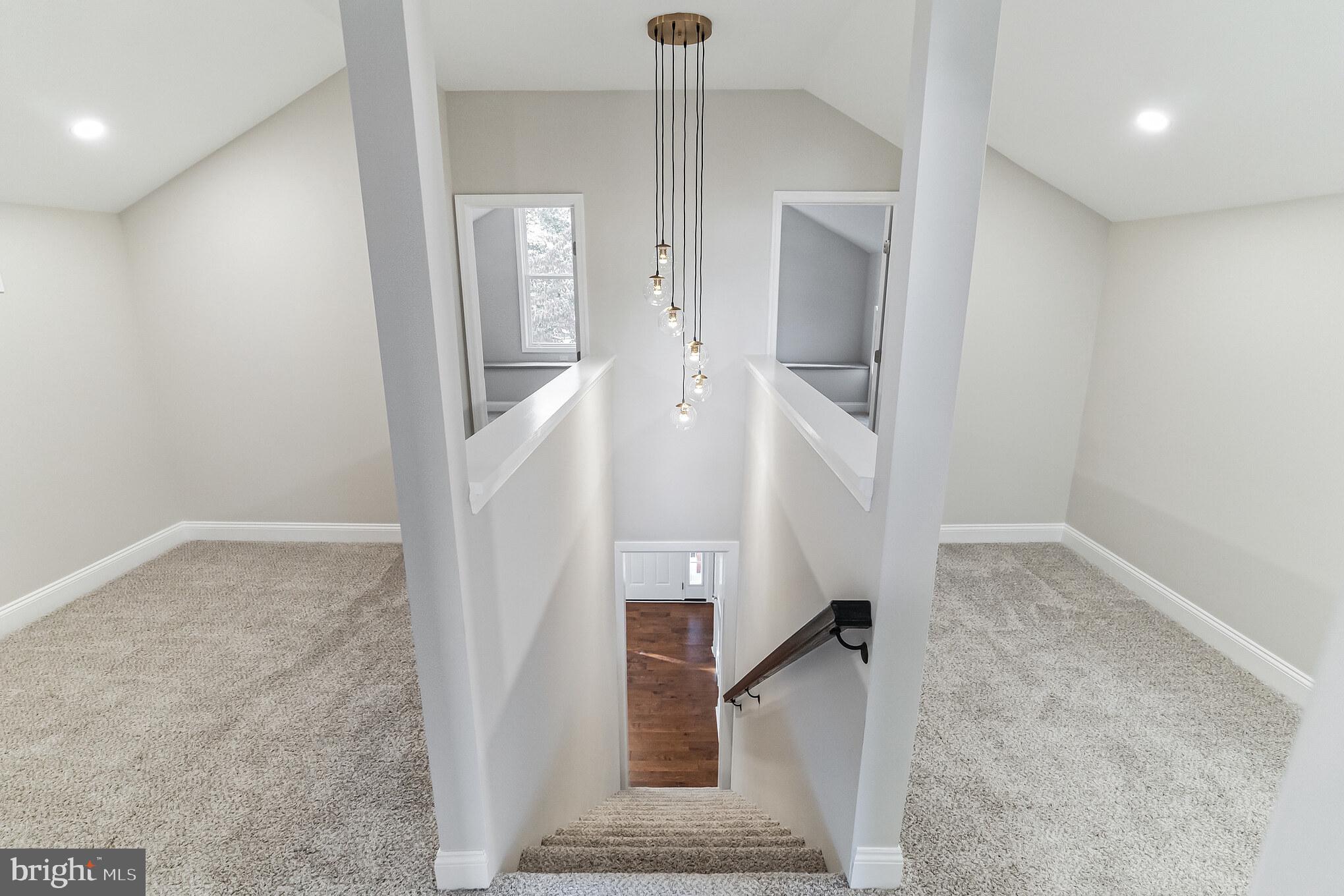 2607 East Orvilla Road Hatfield, PA 19440 - Photo 23 of 40 Second Floor Landing.