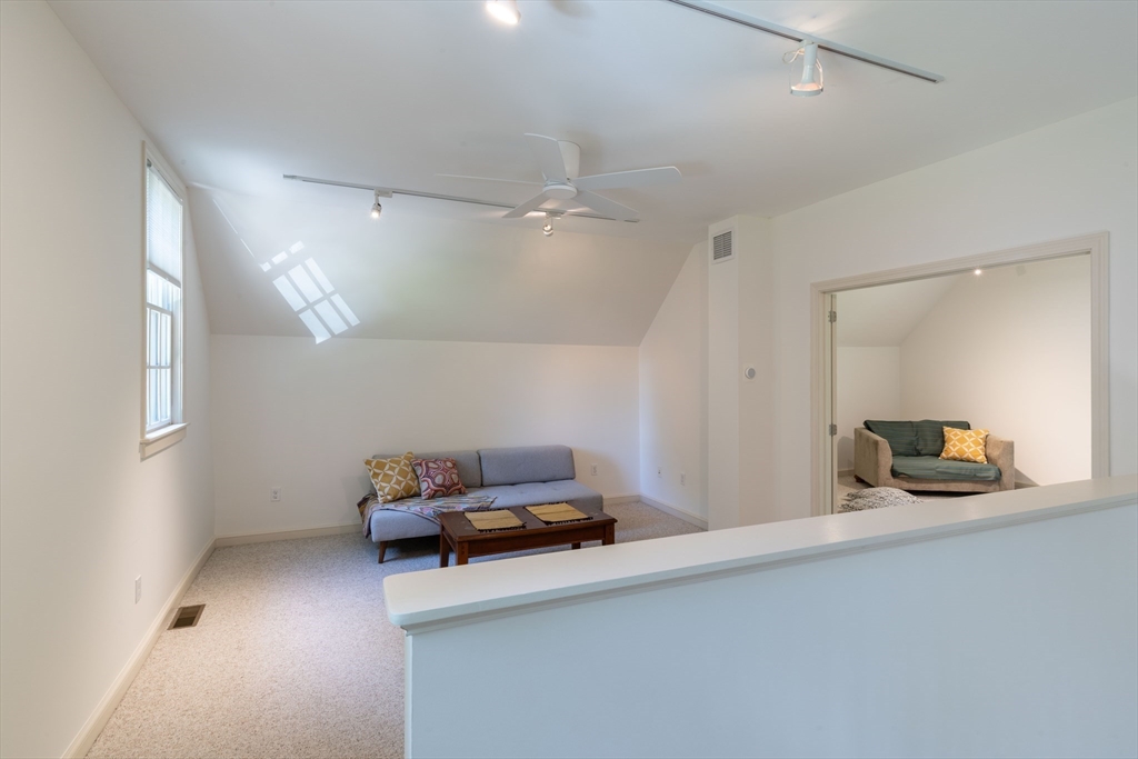 114 South Main Street Northampton, MA 01062 - Photo 33 of 42