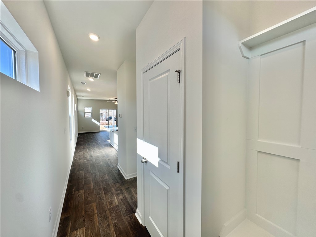 540 Seaborn Circle Pendleton, SC 29670 - Photo 4 of 32