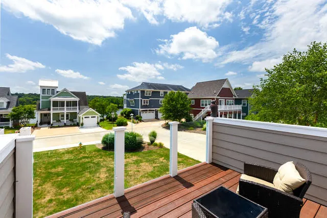 $534,000 | 12 Great Loop, Ottawa, IL 61350