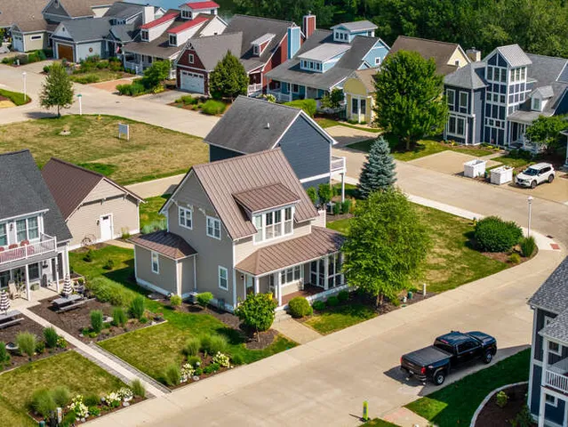 $534,000 | 12 Great Loop, Ottawa, IL 61350