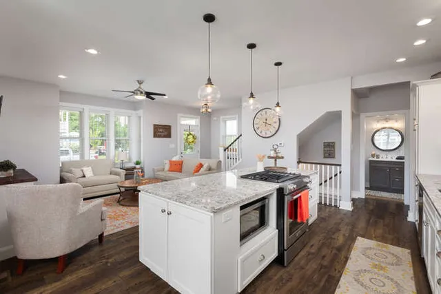 $534,000 | 12 Great Loop, Ottawa, IL 61350