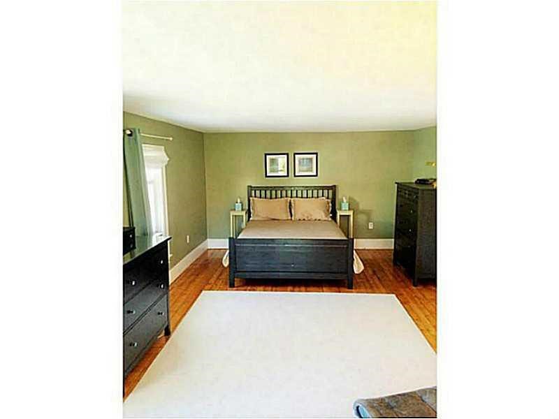 14 Barney Street Warren, RI 02885 - Photo 12 of 18 Gallery Image 12