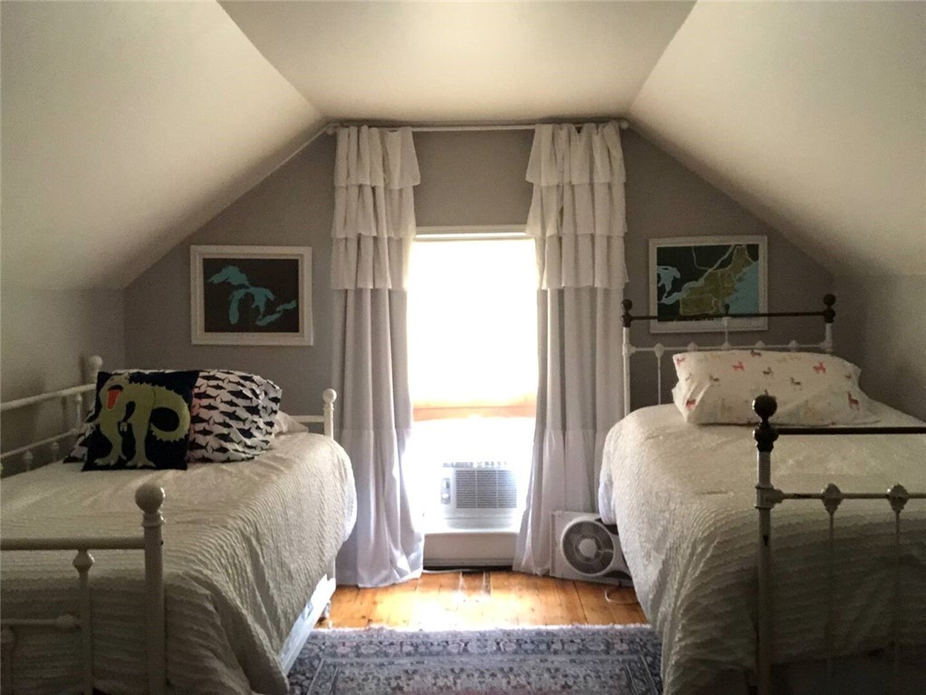 14 Barney Street Warren, RI 02885 - Photo 13 of 18 Gallery Image 13
