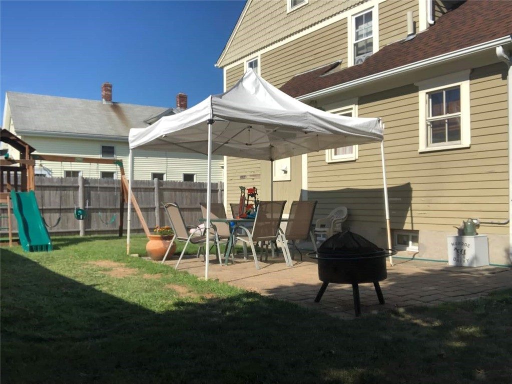 14 Barney Street Warren, RI 02885 - Photo 15 of 18 Gallery Image 15