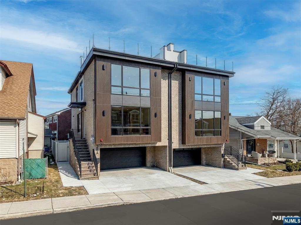 25 Garden Place, Unit A Edgewater, NJ 07020 - Photo 2 of 34