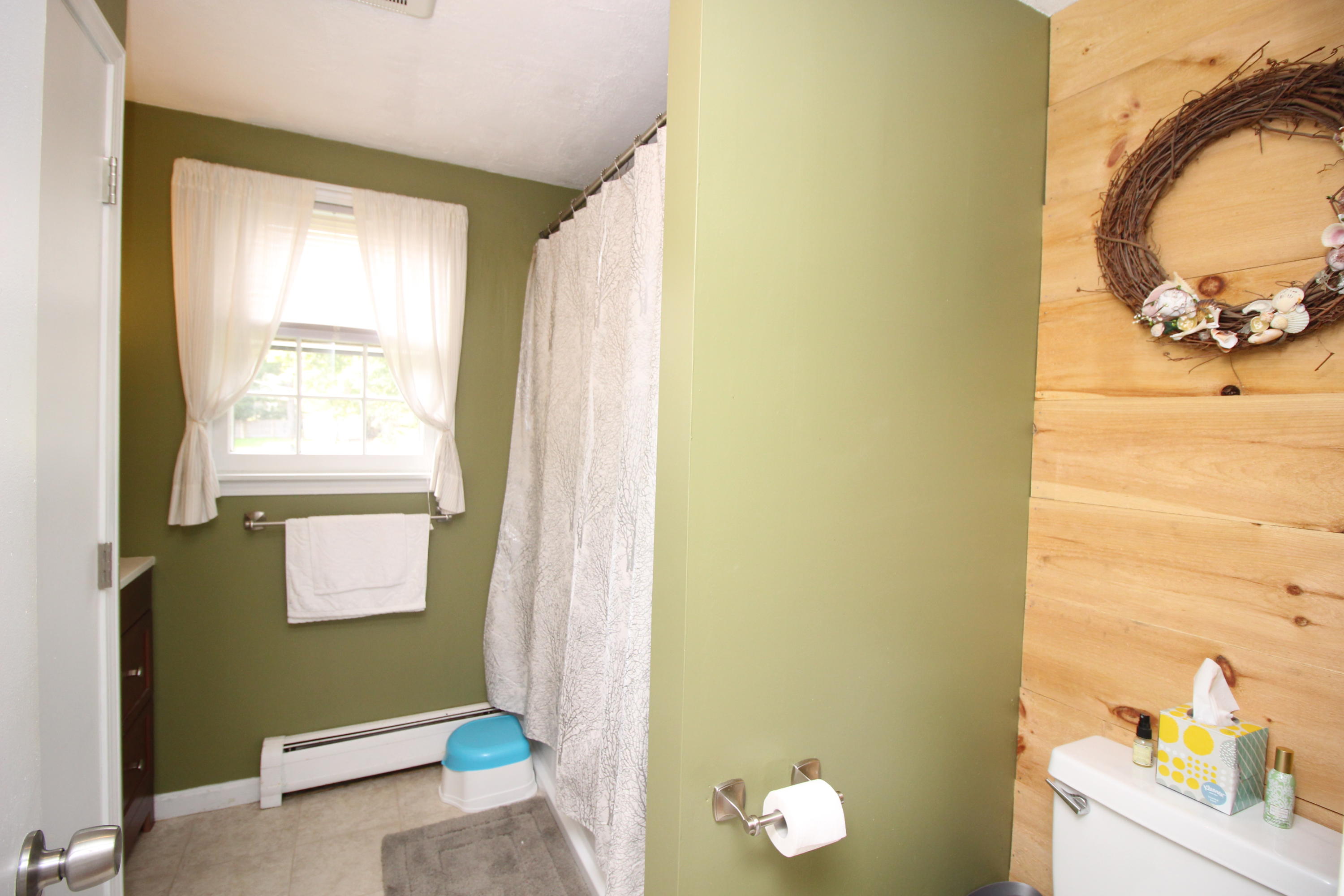 568 Skunknet Road Centerville, MA 02632 - Photo 18 of 18 a view of bathroom with a window